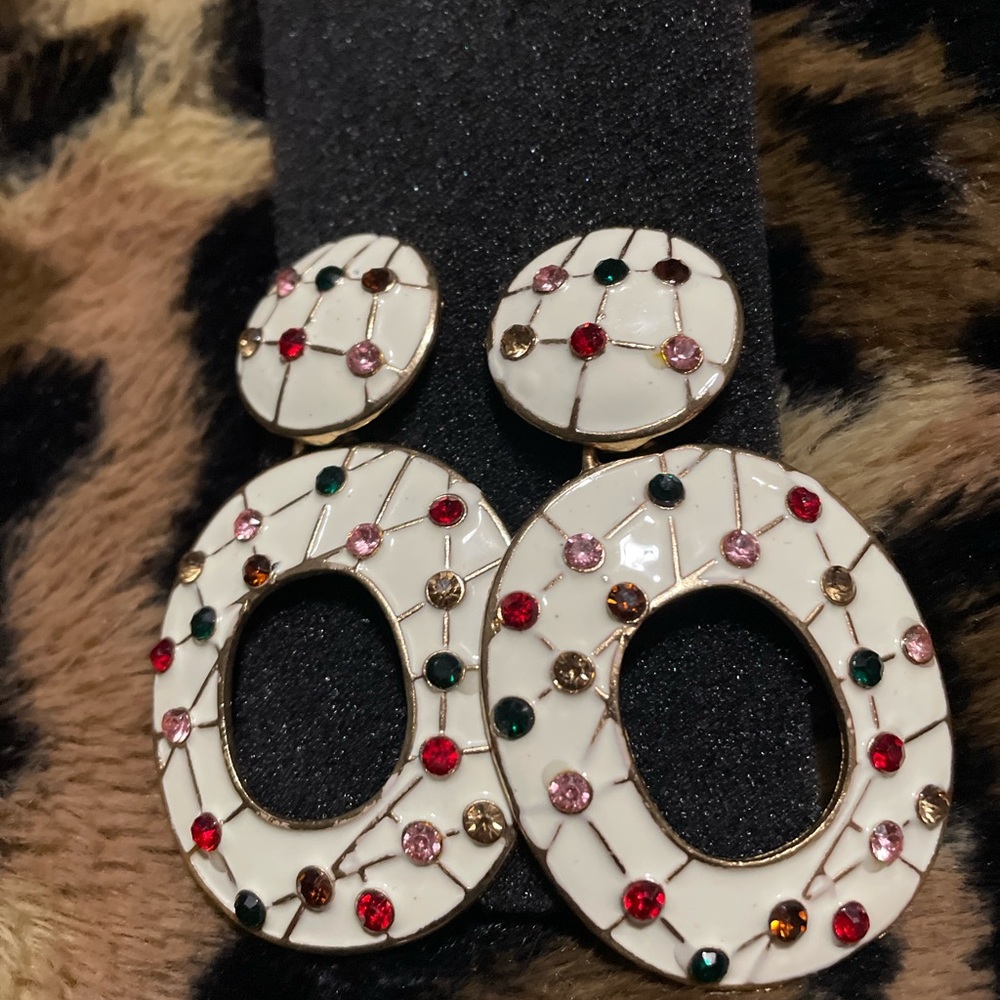 Sassy Jones Earrings